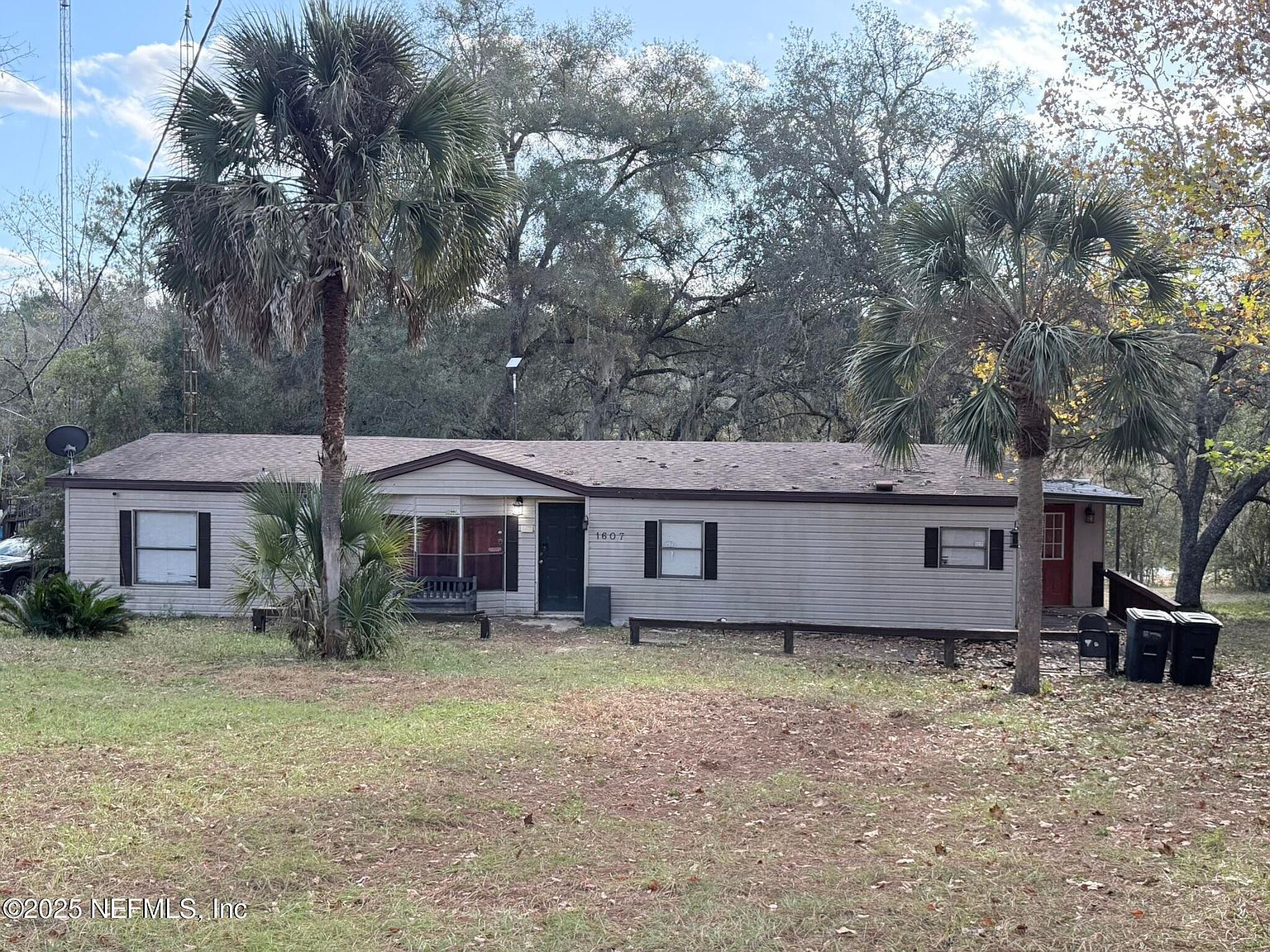 1607 Twin Lakes Blvd Interlachen, FL 32148 - Thumbnail 2