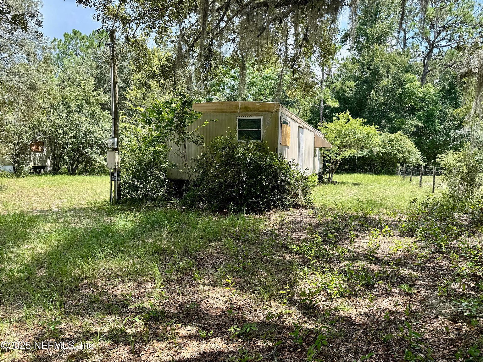 267 Lakeview Ct Interlachen, FL 32148 - Thumbnail 2