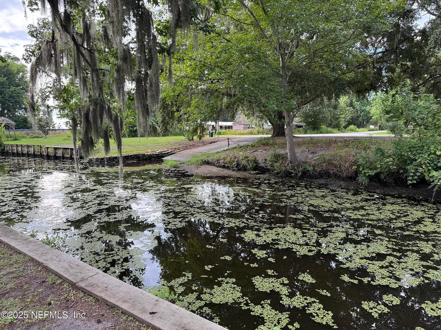 109 Retreat Ln Palatka, FL 32177 - Thumbnail 2