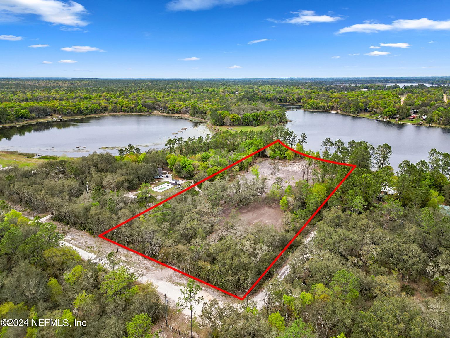 140 Junior Lake Trl Interlachen, FL 32148 - Thumbnail 2