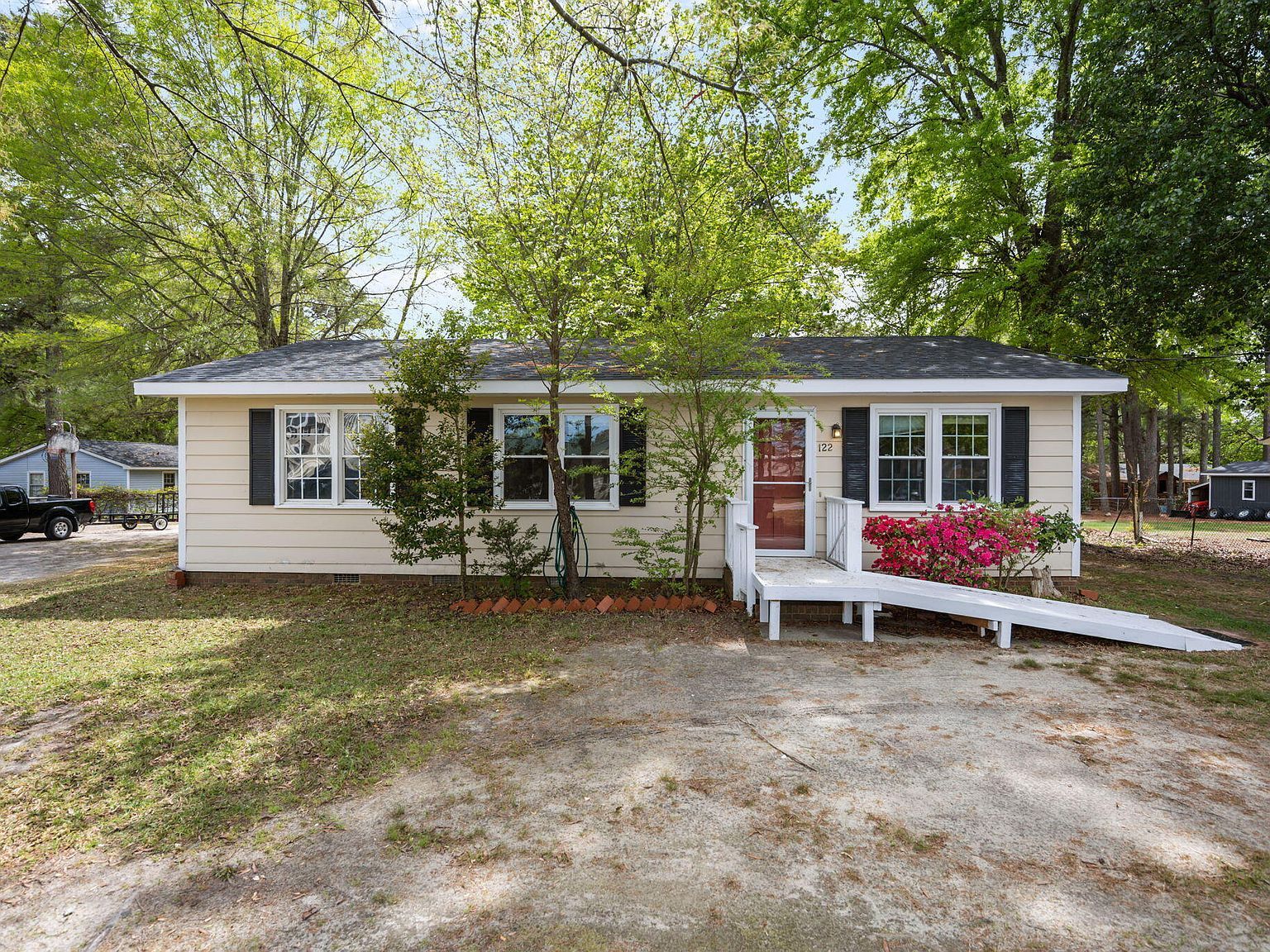 122 E Judd St Zebulon, NC 27597  | Single Family