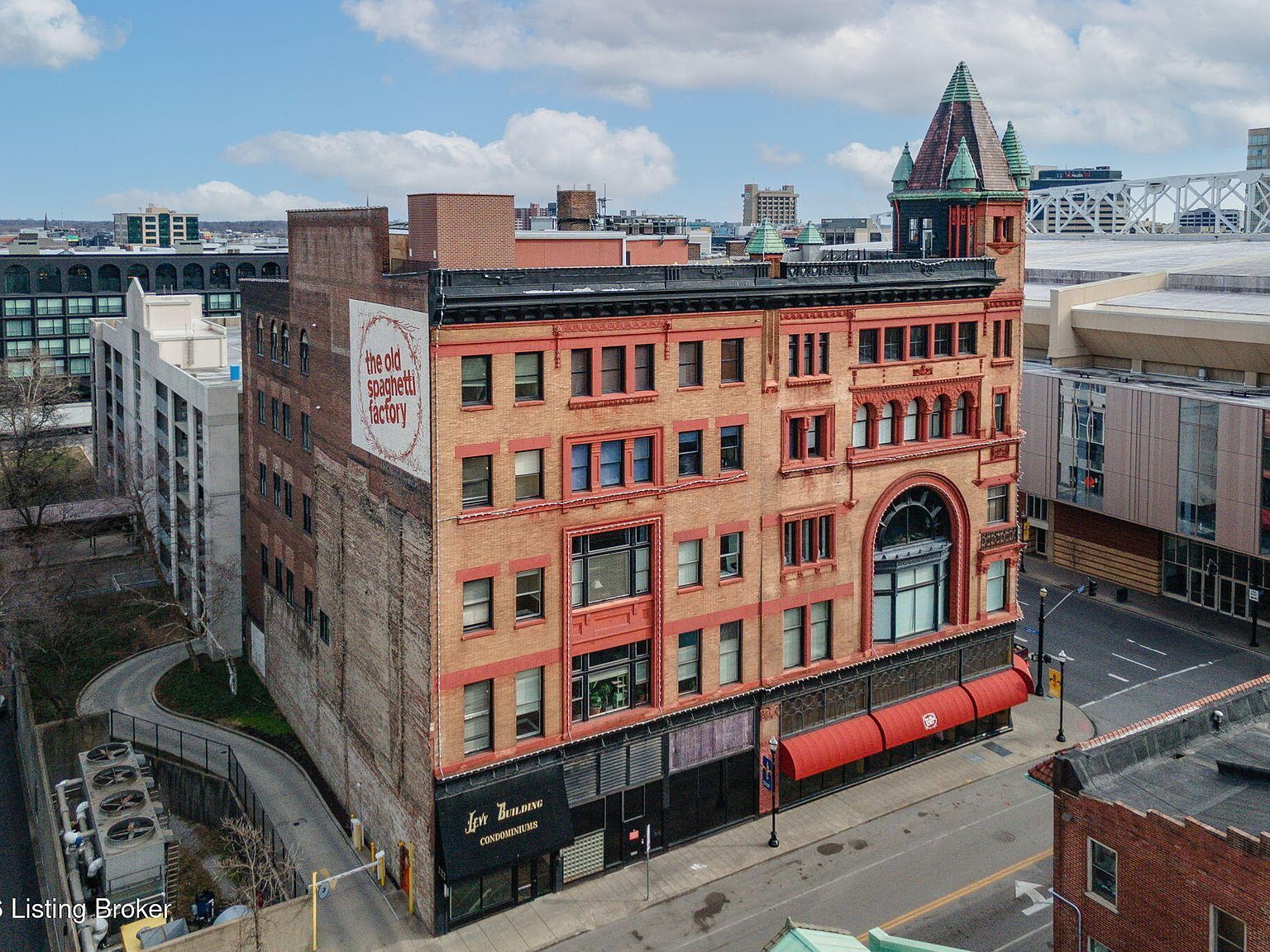 133 S 3rd St APT 404 Louisville, KY 40202 - Thumbnail 2