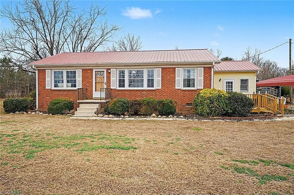 8309 Prince Edward Rd Stokesdale, NC 27357 - Thumbnail 2