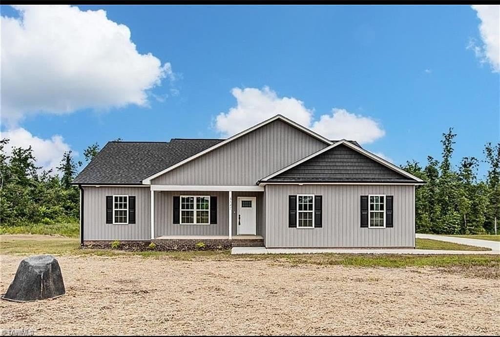 3287 Fox Glow Trl Asheboro, NC 27205  | Single Family