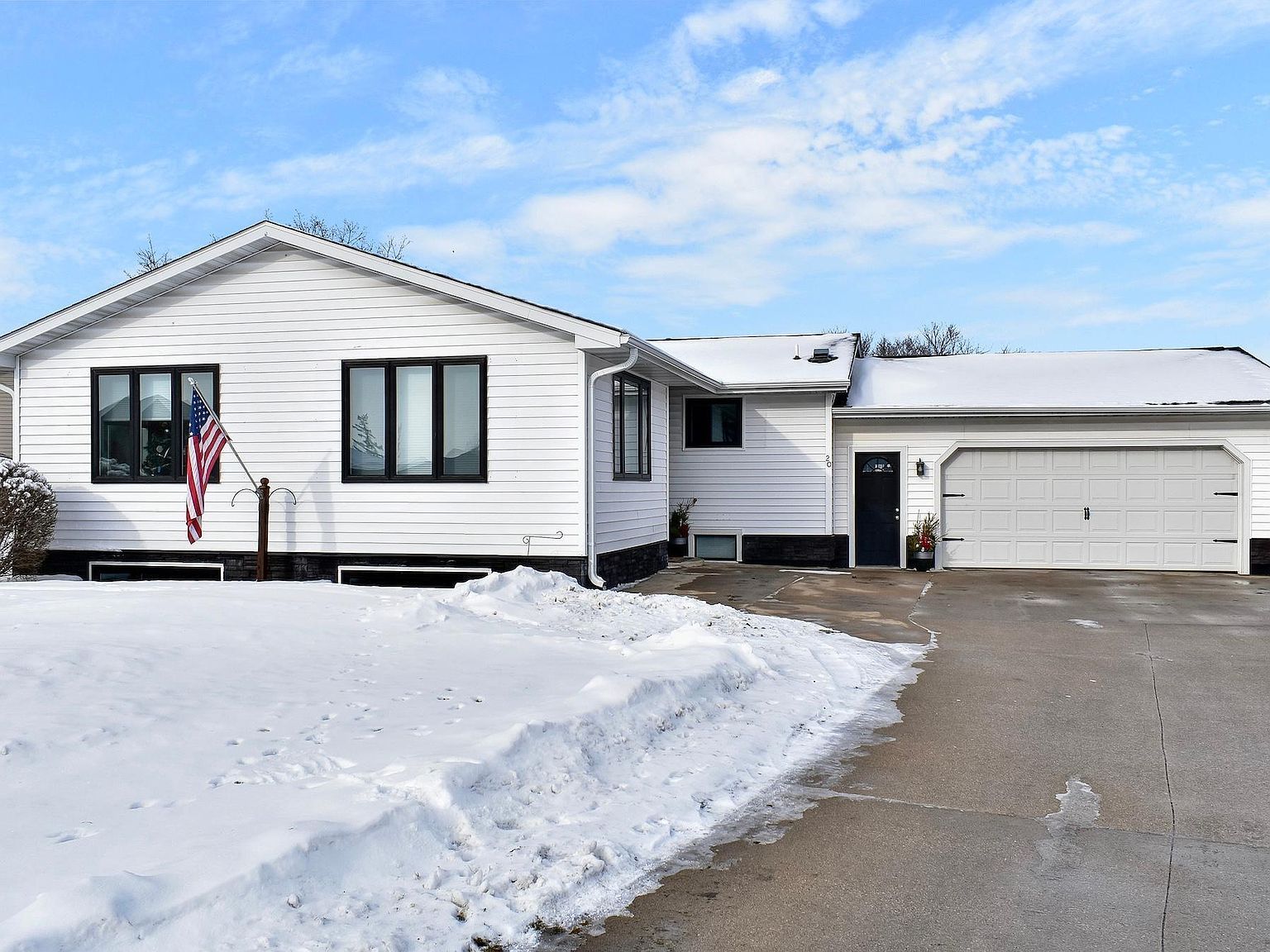 20 Cedar Ln Lewiston, MN 55952 - Thumbnail 2