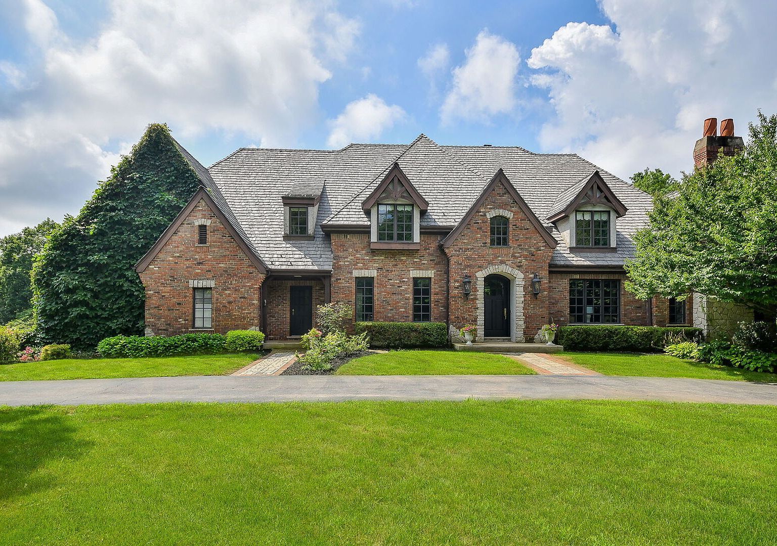 34W791 Army Trail Rd Wayne, IL 60184 - Thumbnail 2