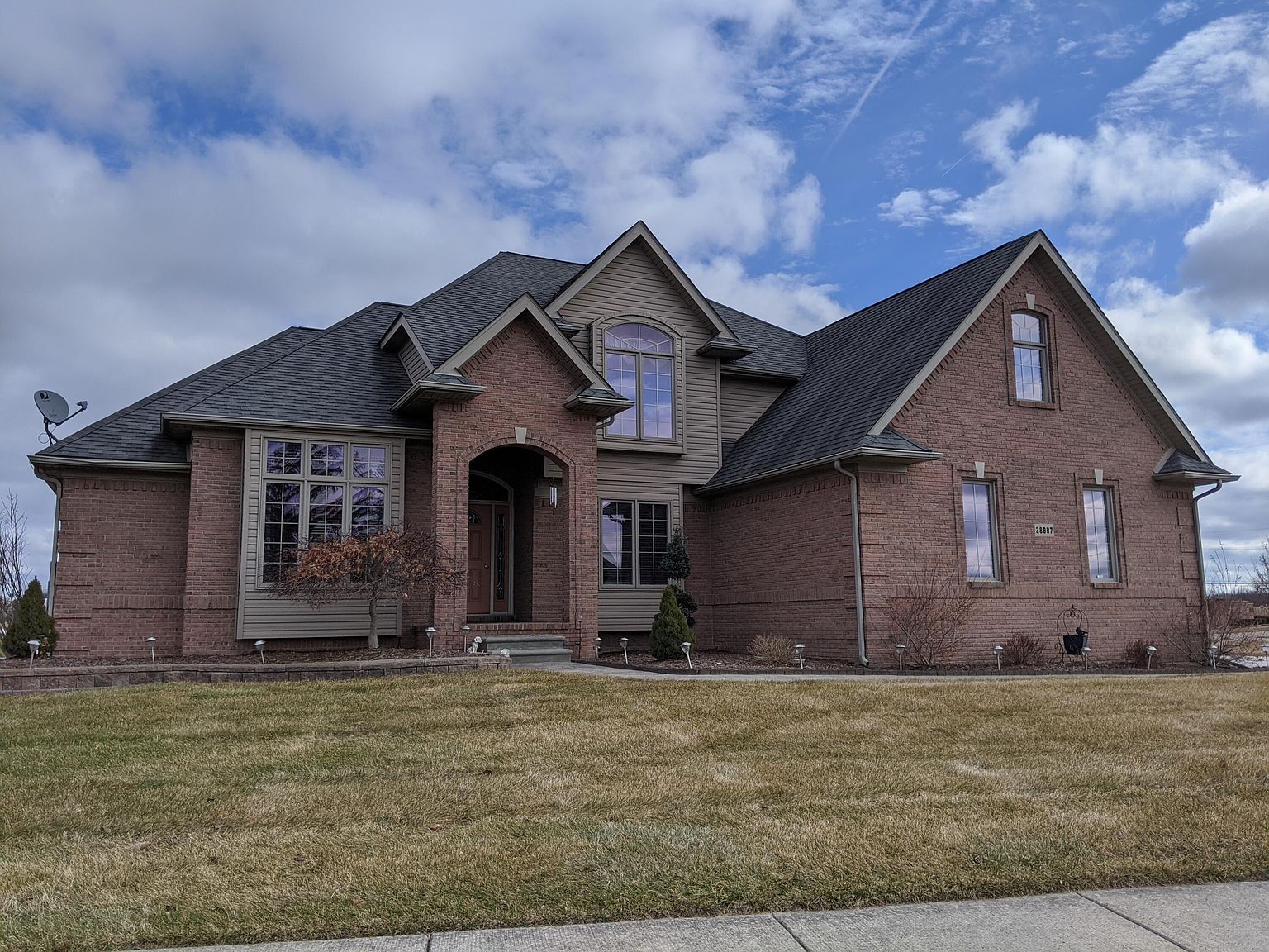 8502 Cobblestone Dr Newport, MI 48166, 48166
