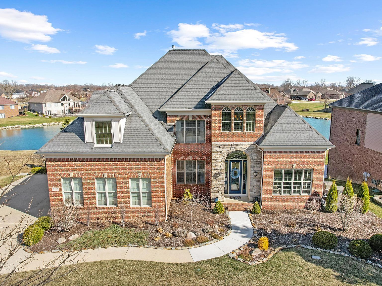 8178 Hunters Ridge Dr Newport, MI 48166  | Single Family