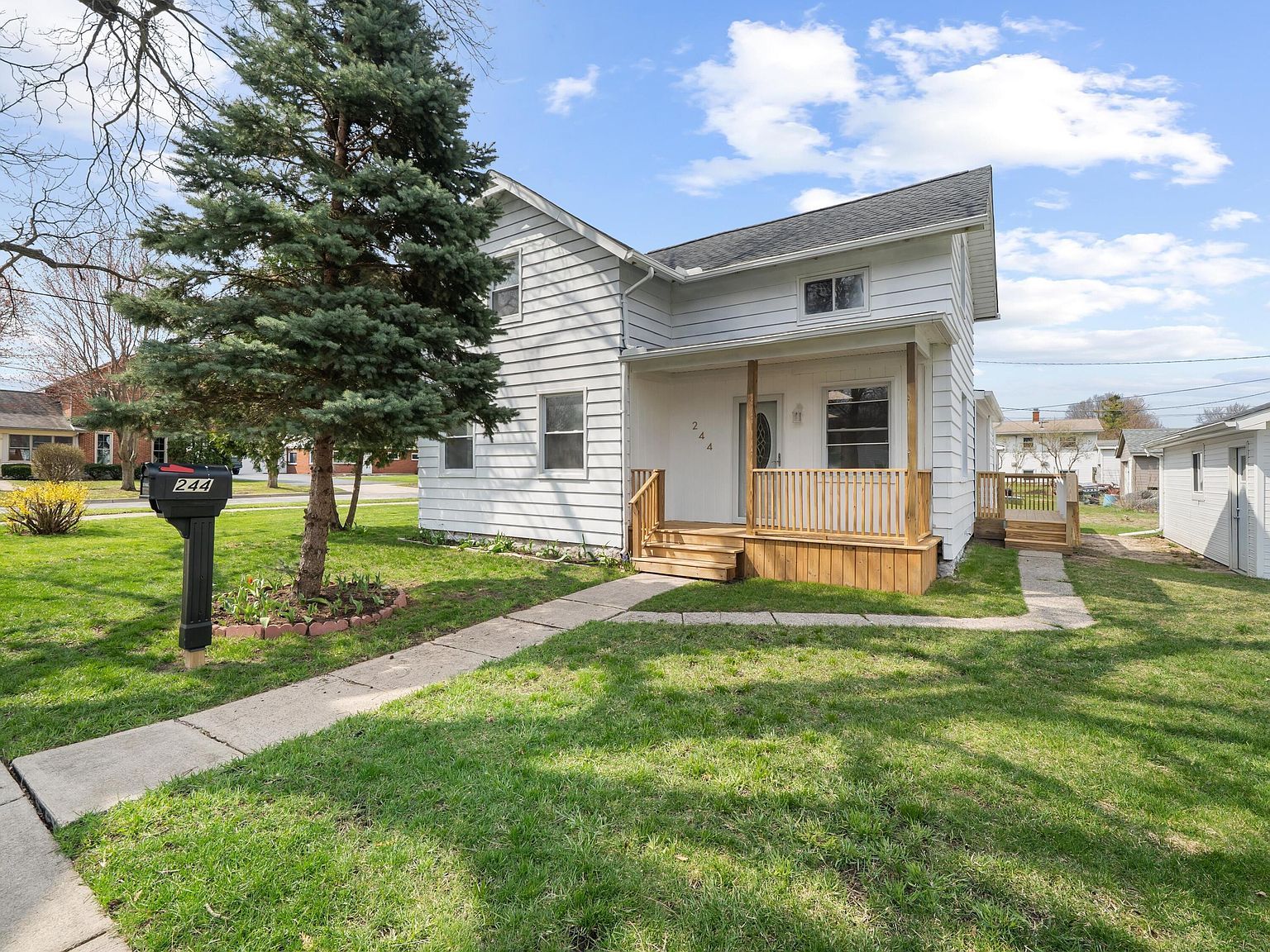 244 Cass St Dundee, MI 48131  | Single Family