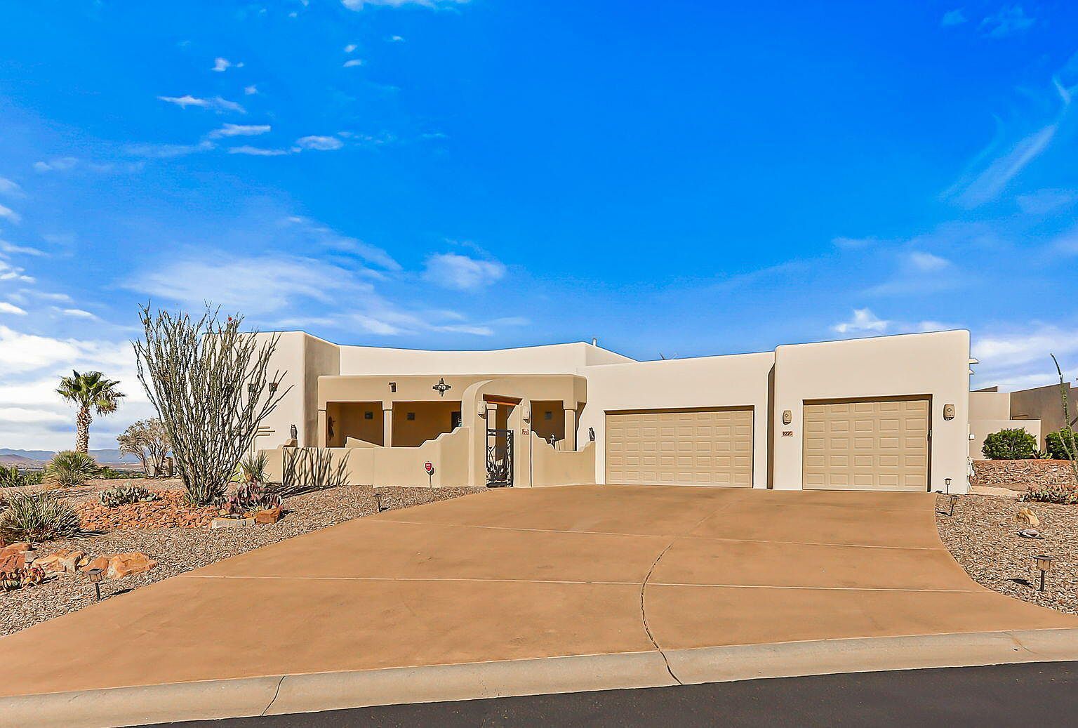 1220 Titania Ct Las Cruces, NM 88007 - Thumbnail 2