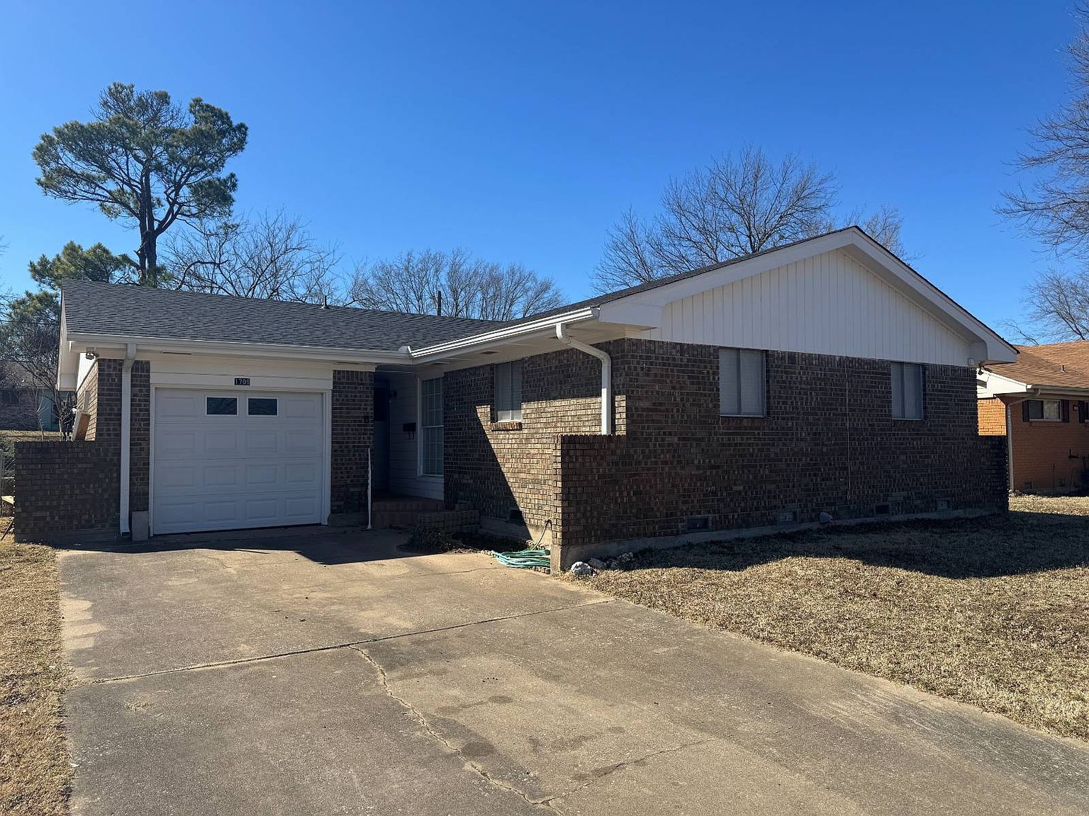 1709 Virginia Dr McAlester, OK 74501 - Thumbnail 2