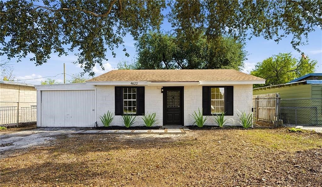 4622 Nicholson St Corpus Christi, TX 78415  | Single Family