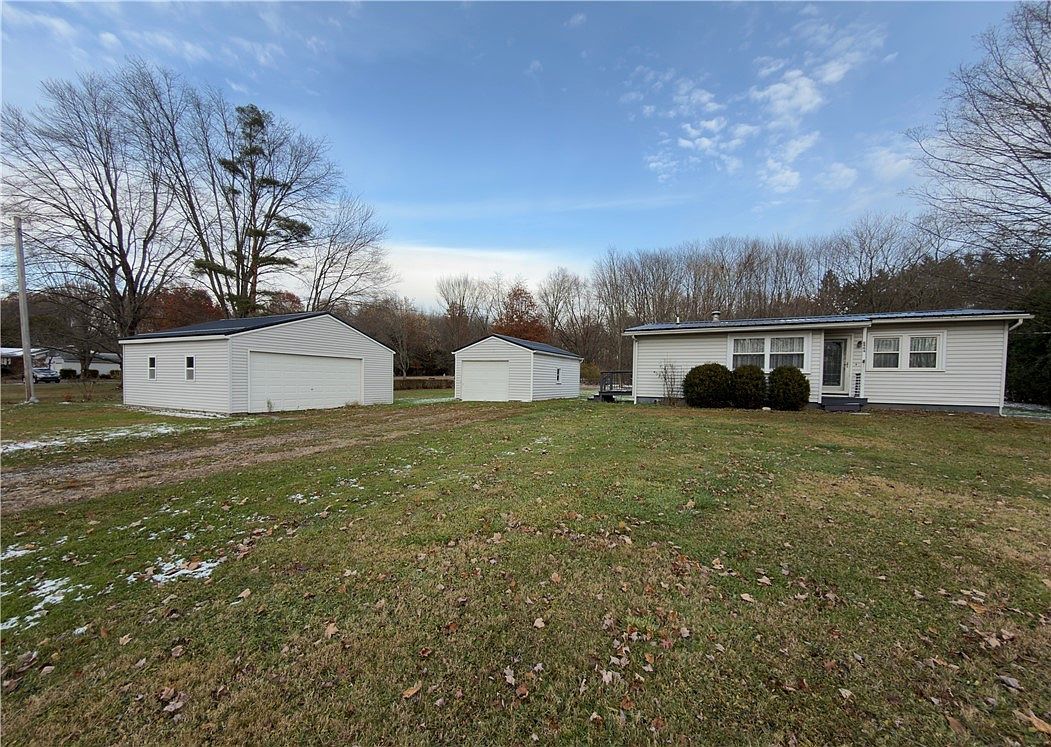 6964 Dermond Rd Hermitage, PA 16148 - Thumbnail 2
