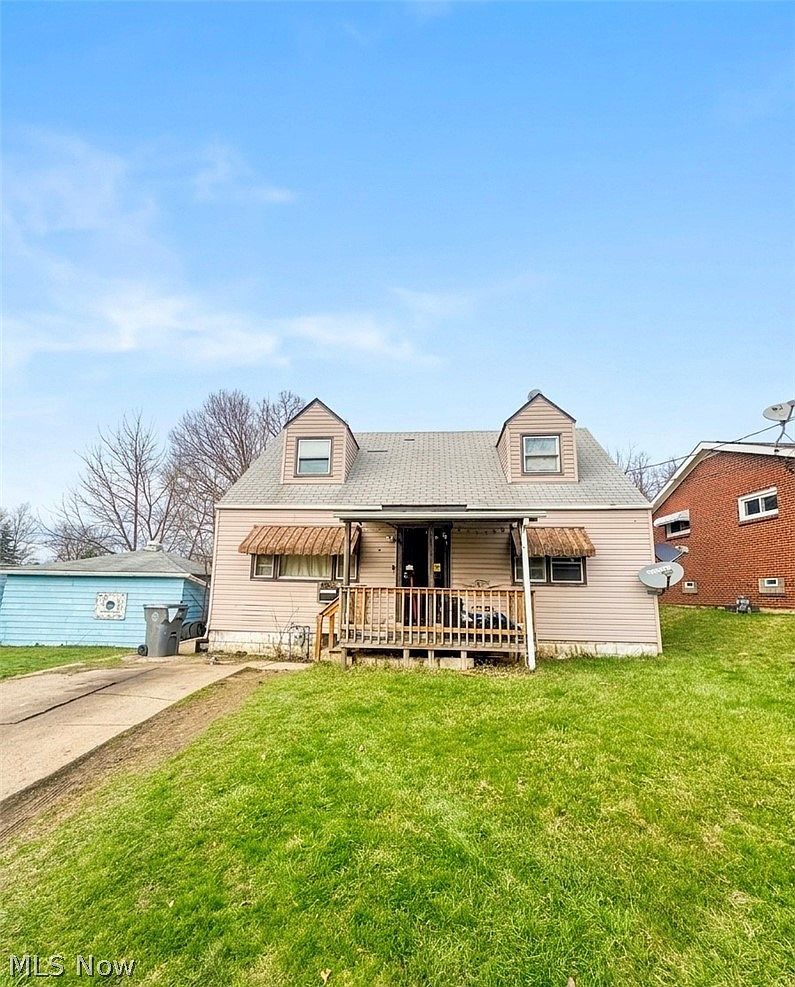 452 W Earle Ave Youngstown, OH 44511  | Single Family