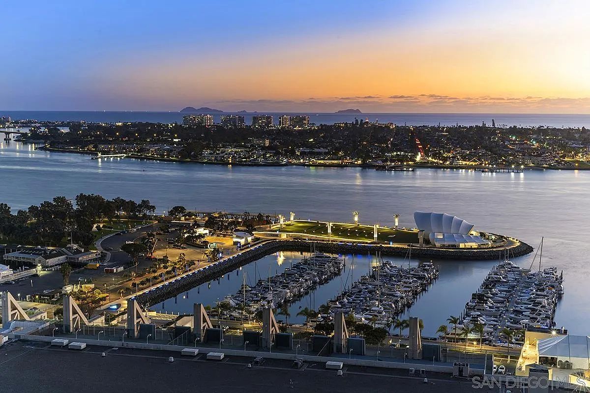 100 Harbor Dr Unit 2805 San Diego, CA 92101 - Thumbnail 2