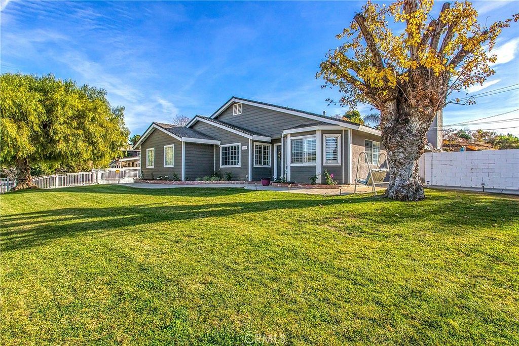 31607 Florida St Redlands, CA 92373 - Thumbnail 2