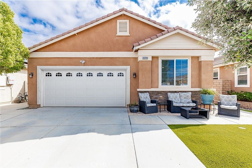 30294 Coralium Way Menifee, CA 92584 - Thumbnail 2