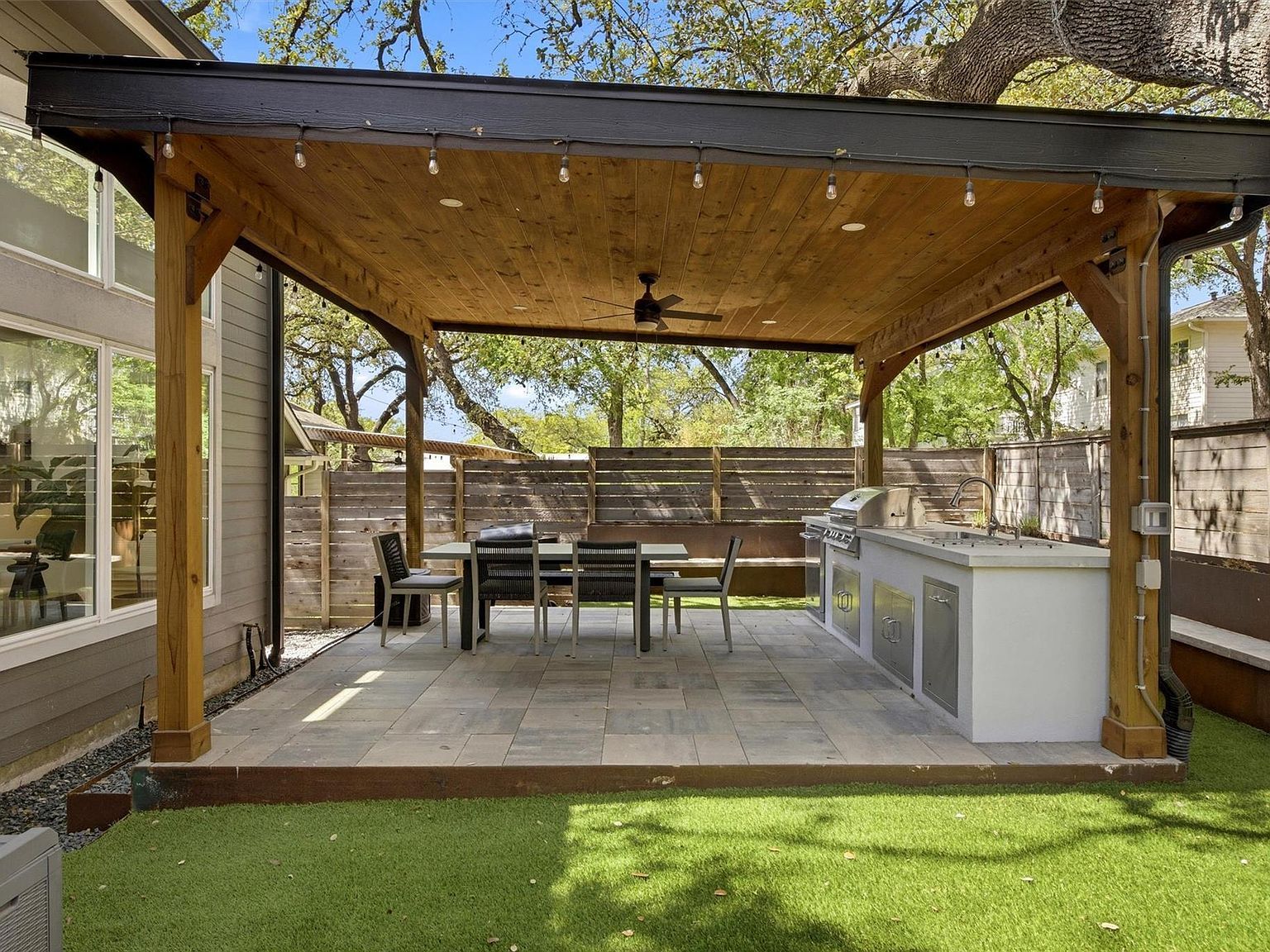 1600 W 39th 1/2 St Austin, TX 78756  | Single Family