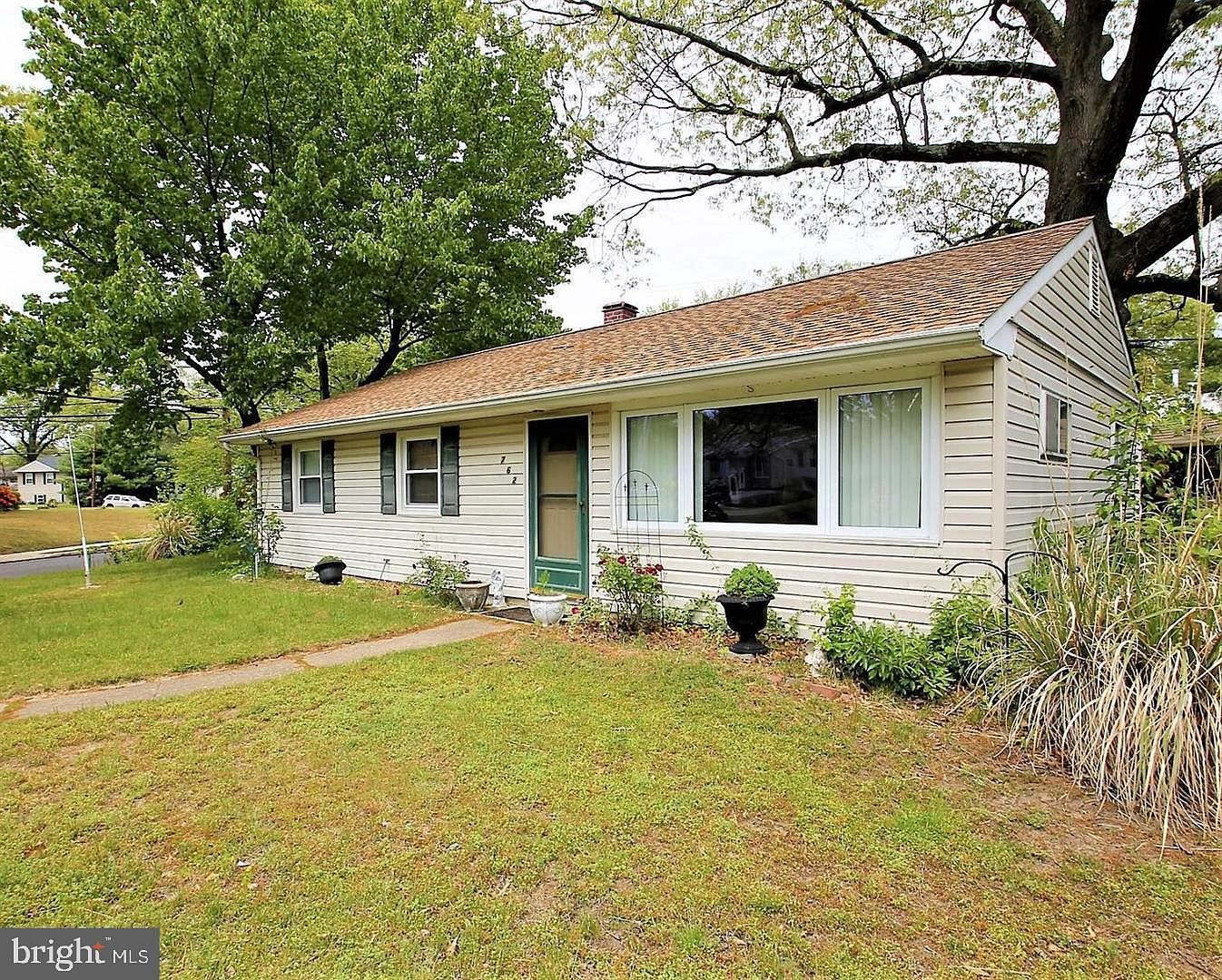 762 224th St Pasadena, MD 21122 - Thumbnail 2