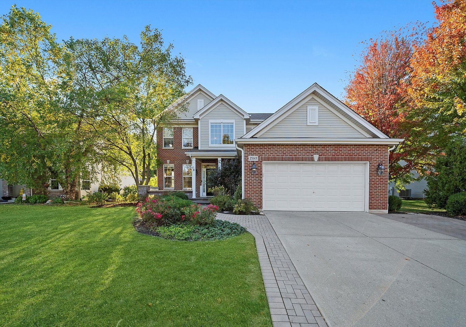 25143 W Glen Oaks Ln Shorewood, IL 60404 - Thumbnail 2