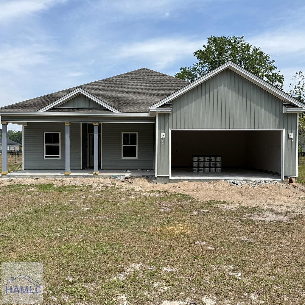 93 Ennis Rd Pembroke, GA 31321  | Single Family