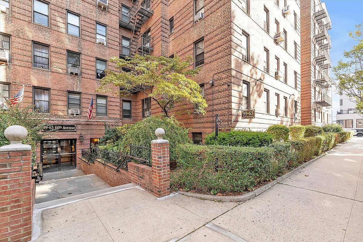 9963 66th Ave APT B2 Flushing, NY 11374 - Thumbnail 2