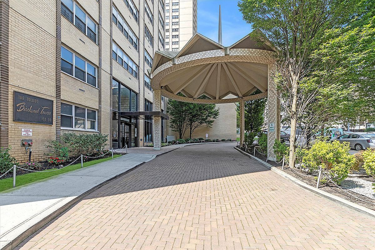 102-30 66 Rd #A28 Forest Hills, NY 11375 - Thumbnail 2