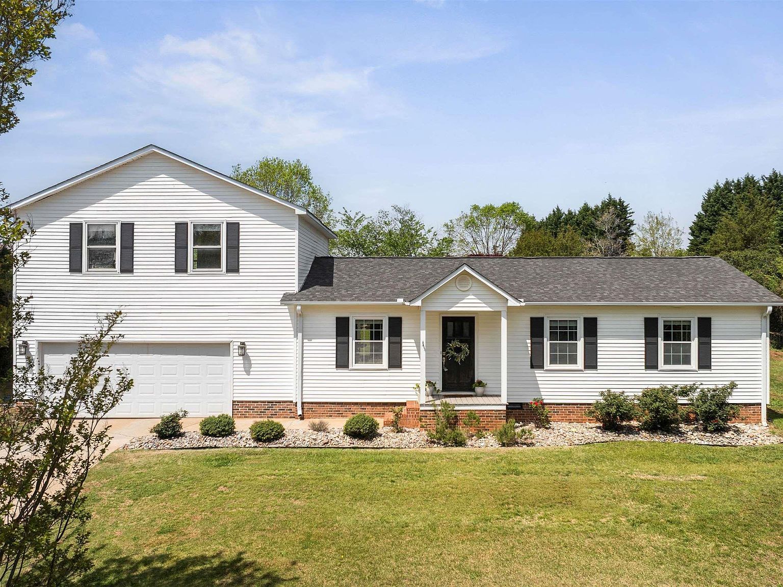 10300 Reidville Rd Greer, SC 29651  | Single Family