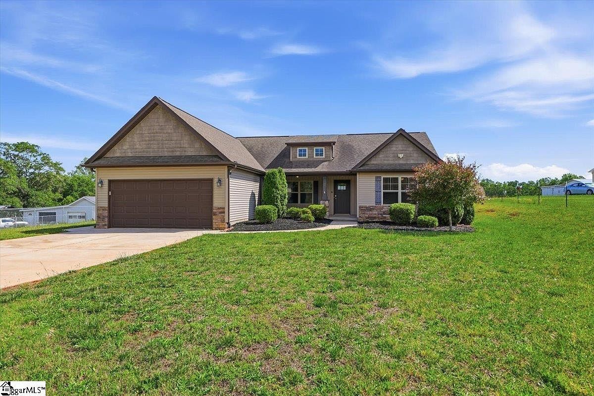 301 W Gap Creek Rd Greer, SC 29651, 29651