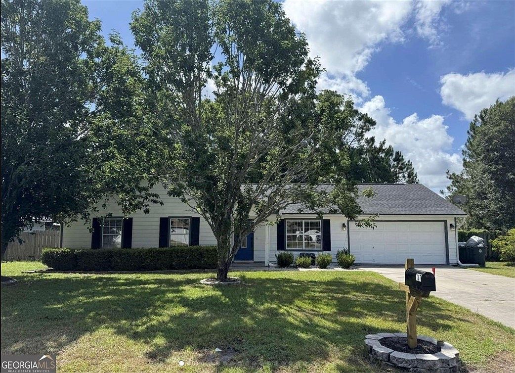 107 Beaver Ct Kingsland, GA 31548  | Single Family