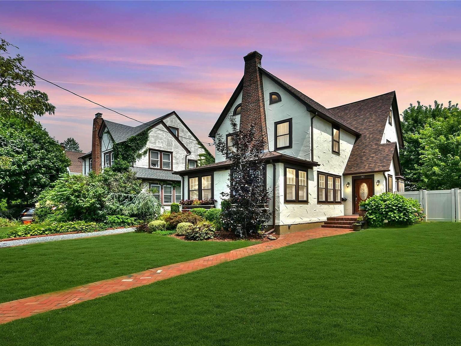 247 Sycamore St West Hempstead, NY 11552 - Thumbnail 2