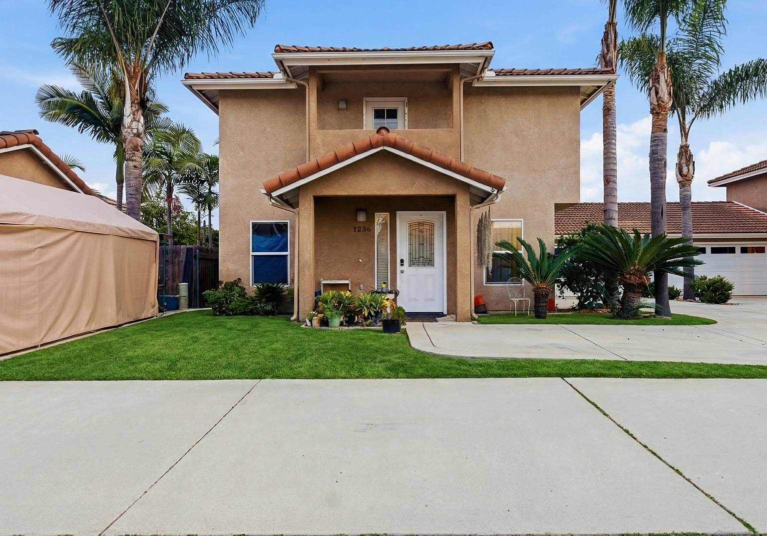 1236 Tobias Dr Chula Vista, CA 91911 - Thumbnail 2