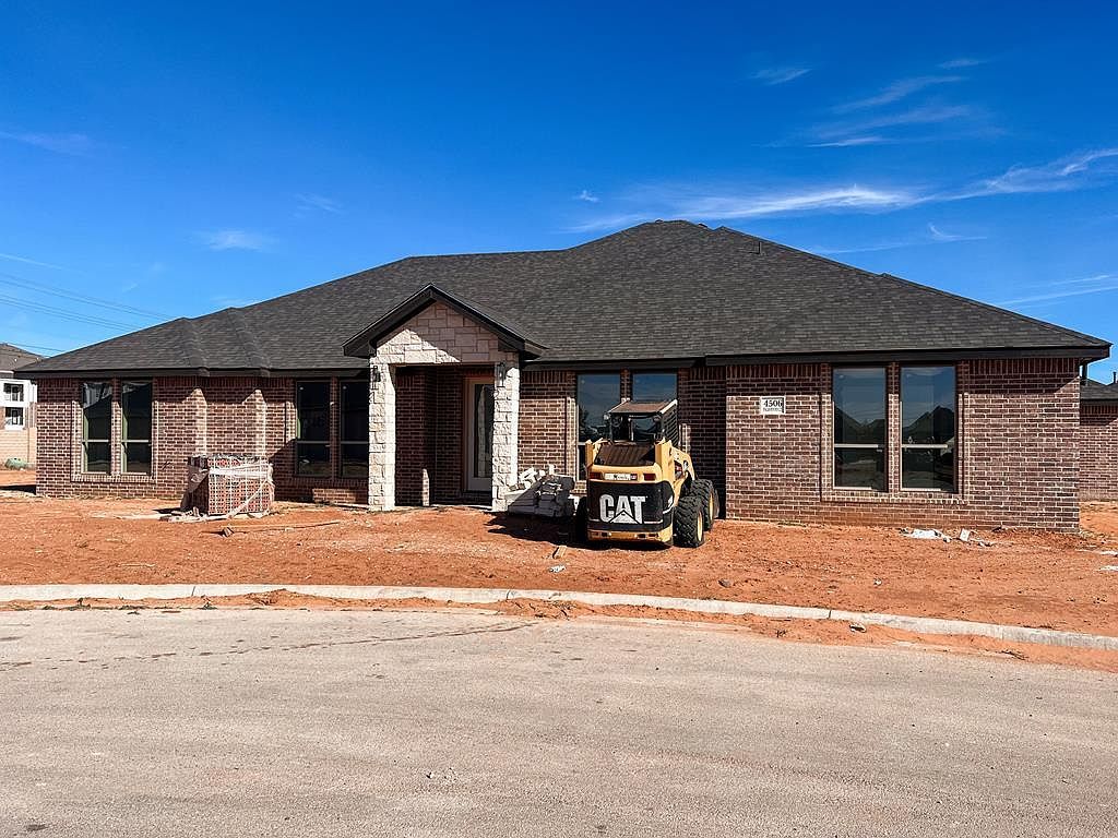 4506 Palo Pinto Ct Midland, TX 79707 - Thumbnail 2