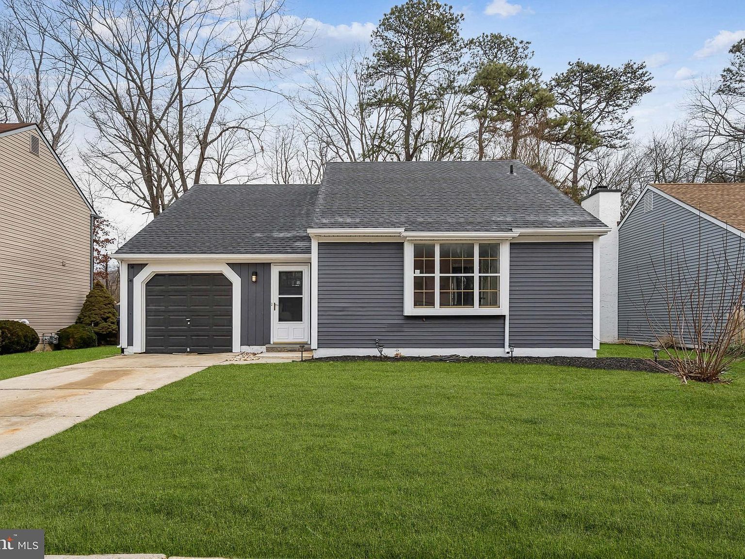 31 Acorn Ct Sicklerville, NJ 08081 - Thumbnail 2