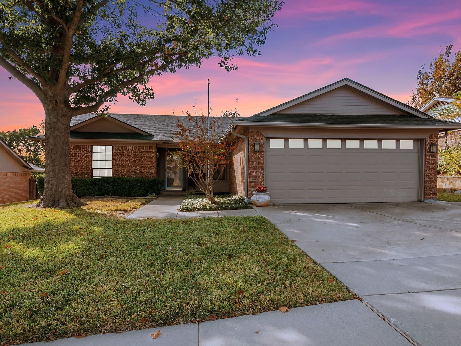 6516 N Park Dr Watauga, TX 76148 | Single Family