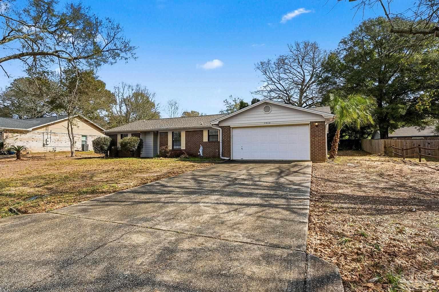 3928 Deerwood Cir Pace, FL 32571 - Thumbnail 2