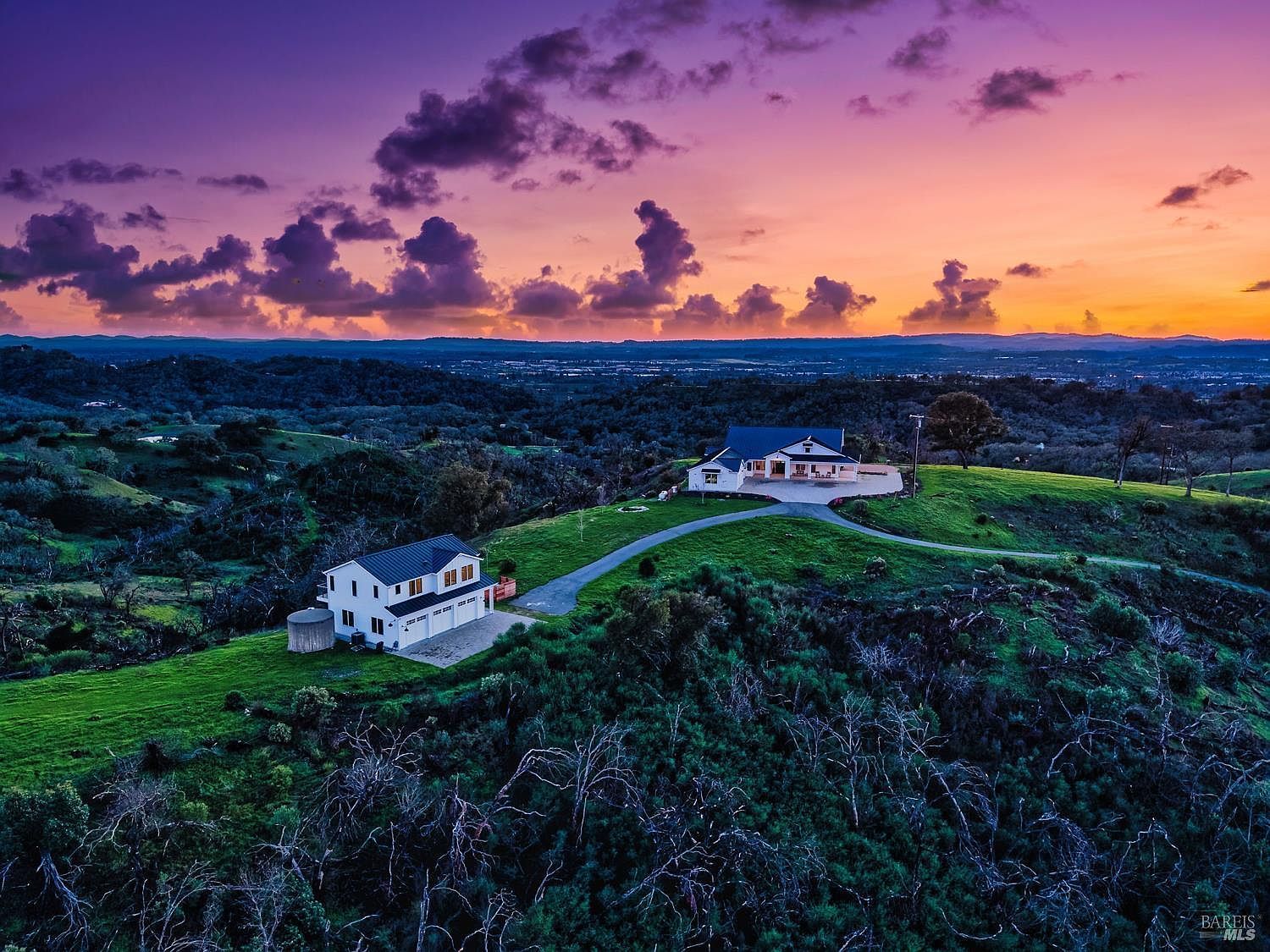 9110 Chalk Hill Rd Healdsburg, CA 95448 - Thumbnail 2