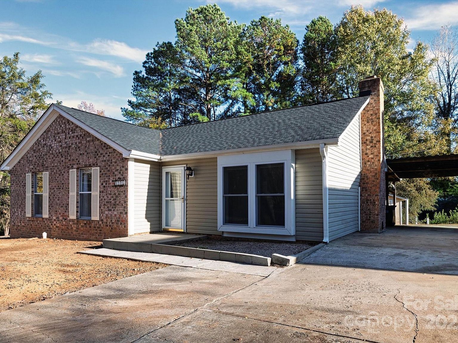 4926 Harri Ann Dr Charlotte, NC 28227 - Thumbnail 2