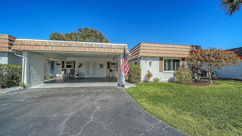 2721 Riverbluff Pl #V-50 Sarasota, FL 34231 - Thumbnail 2