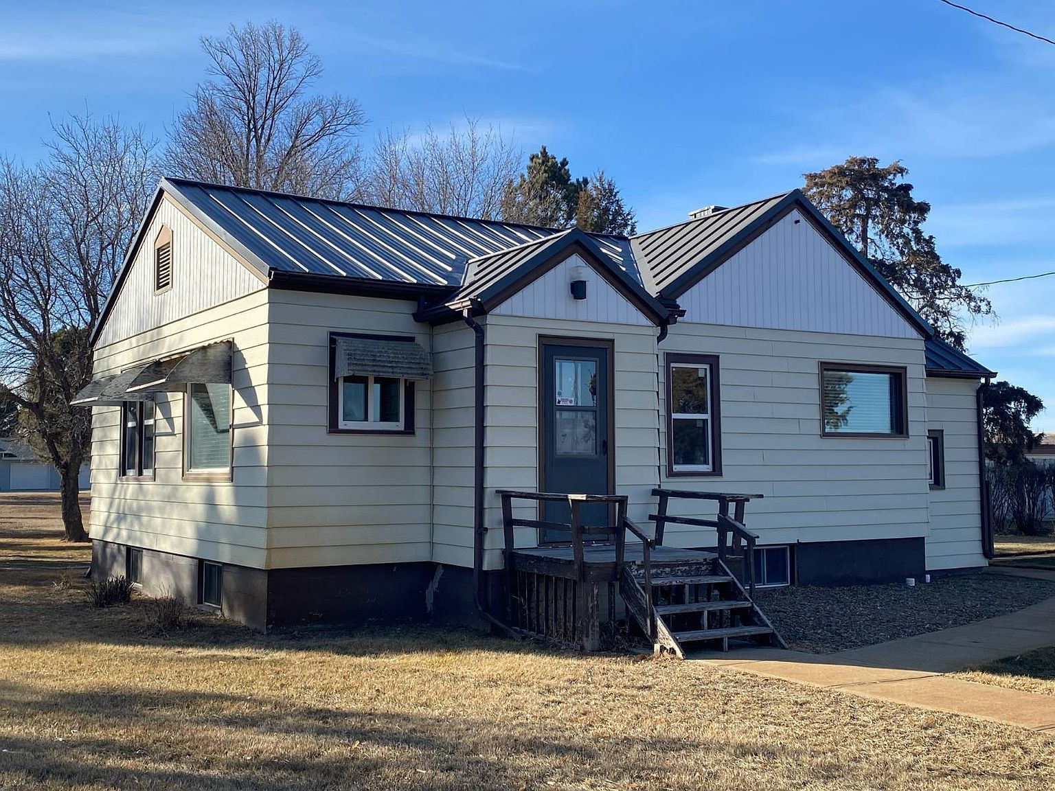 1515 W Holly St Sidney, MT 59270 - Thumbnail 2