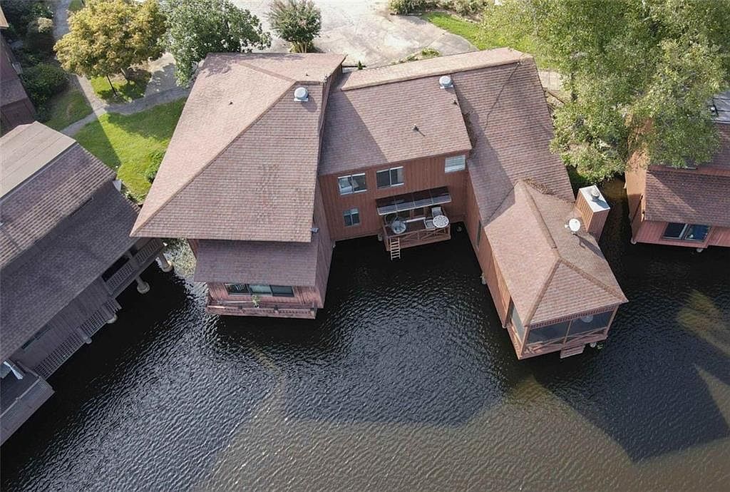 8 Northlake Cir Peachtree City, GA 30269 - Thumbnail 2