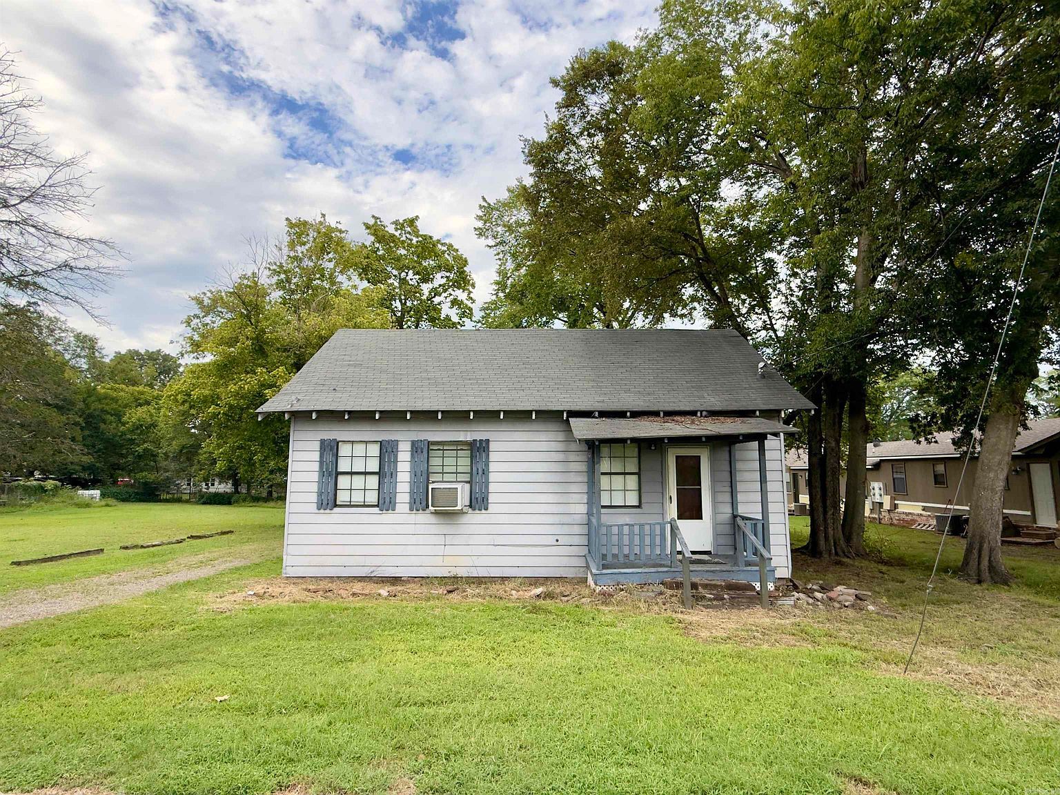 188 W Water St Dover, AR 72837 - Thumbnail 2