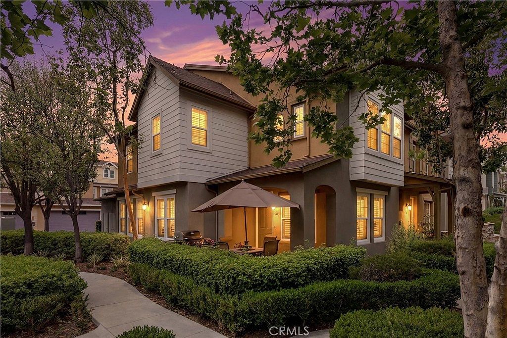 16 Orange Blossom Cir Mission Viejo, CA 92694  | Condominium