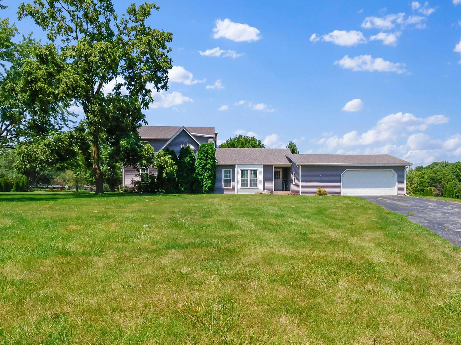 12819 Grant St Crown Point, IN 46307 - Thumbnail 2