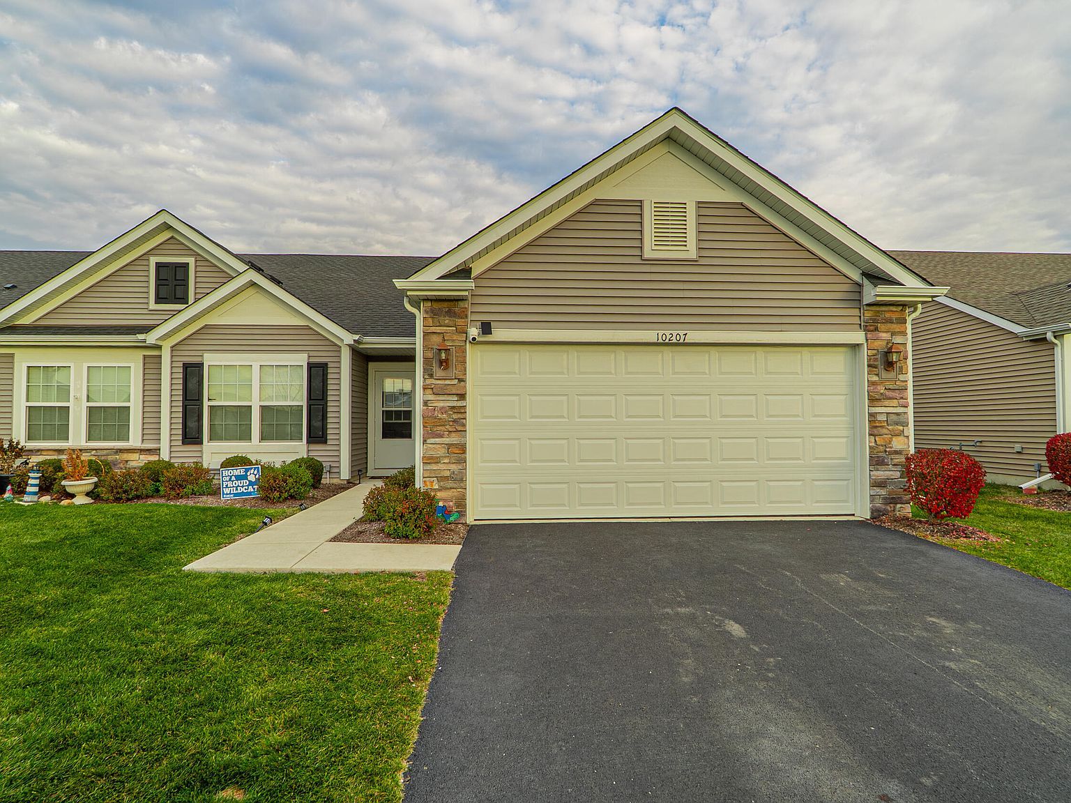 10207 Kreitzburg St Dyer, IN 46311 - Thumbnail 2