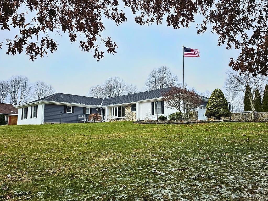 168 Charm Cir Princeton, WV 24740 - Thumbnail 2