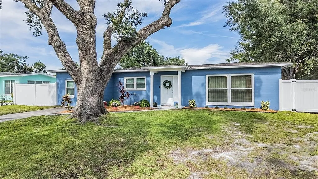 4601 N Emerald Ave Tampa, FL 33614 | Single Family