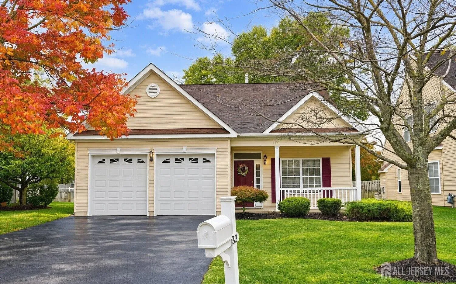 33 George W Helme Dr Helmetta, NJ 08828  | Single Family