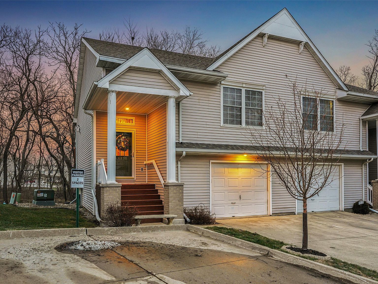 4870 63rd St Urbandale, IA 50322 - Thumbnail 2