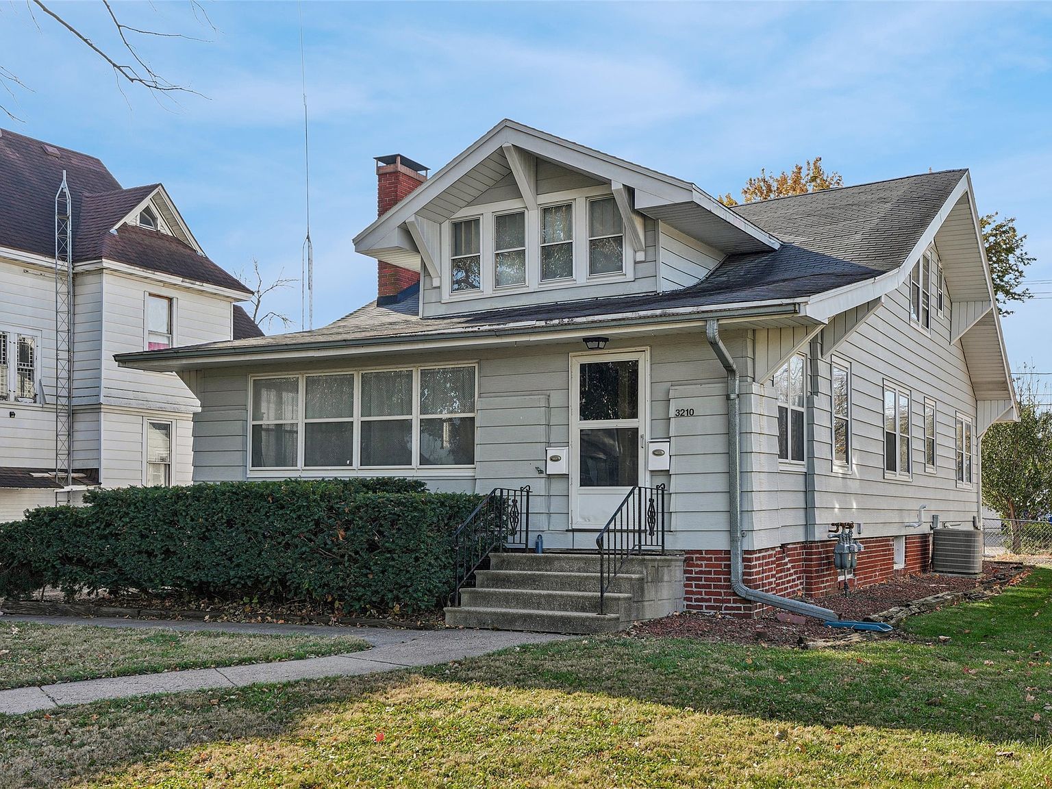 3210 E 7th St Des Moines, IA 50316 - Thumbnail 2